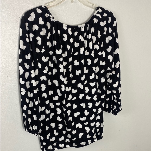 Michael Kors Black and White 3/4 Sleeve Blouse - Picture 5 of 5